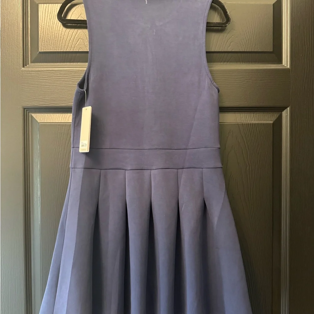 Yogalicious Women’s Navy Athletic Dress with Zipper M - Picture 2 of 4